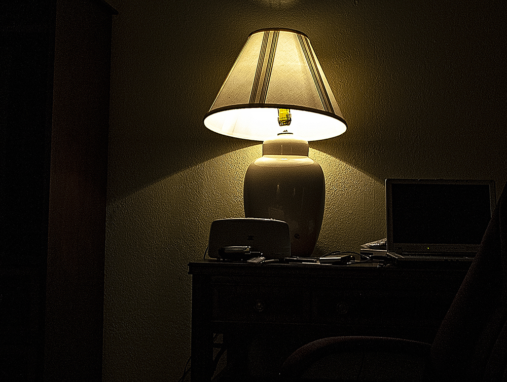 Lamp.light.CRW_9190