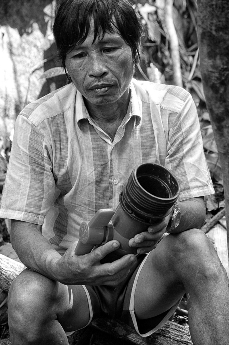 Uncle-with-the-water-pump-Borneo
